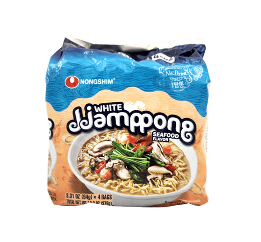 Nongshim White Jjamppong Seafood Flavor Ramen (4 Pack)